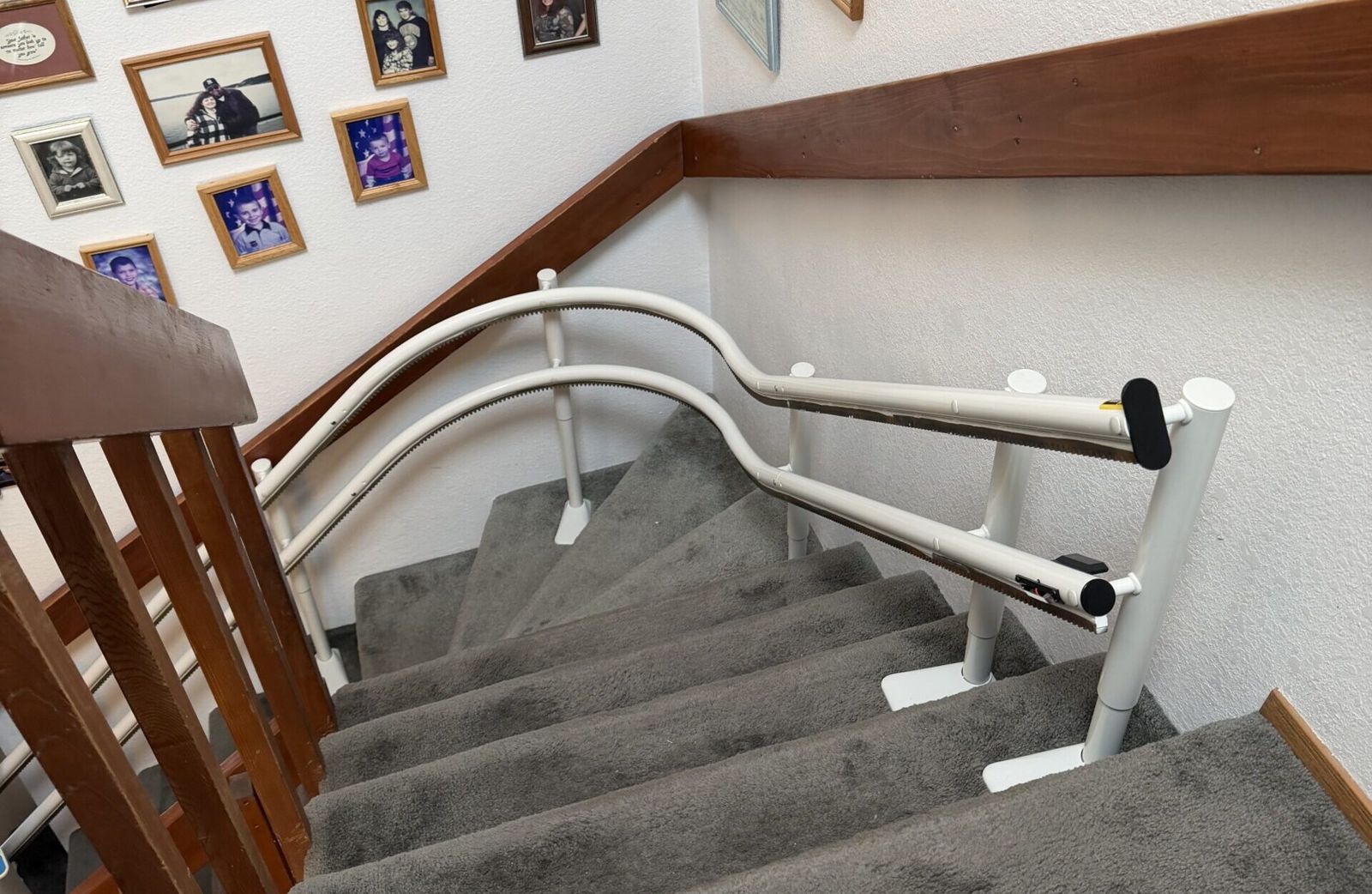 Custom curved stairlift rail